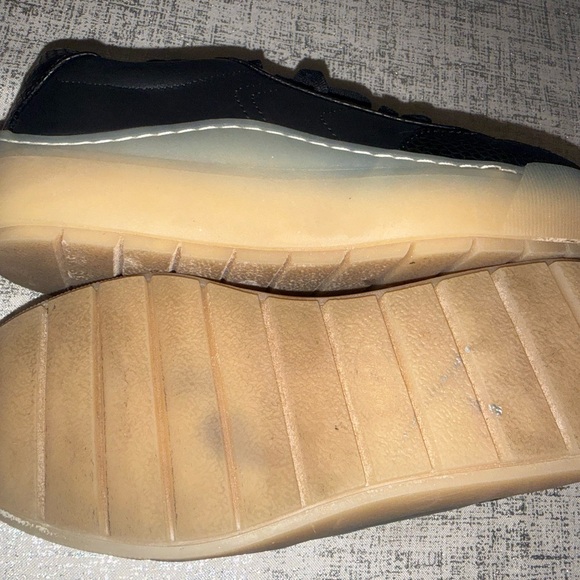 Dr. Scholl's Women's Time Off Win Platform Sneakers - Picture 12 of 16